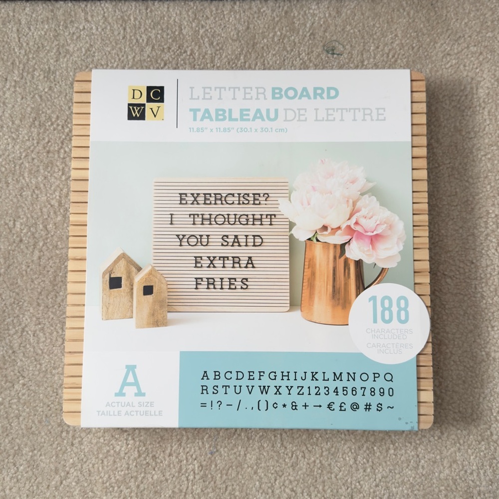 DCWV Letter Board with Accessories
